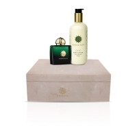 Amouage Epic Woman Подарочный набор (парфюмированная вода 100 мл + лосьон для тела 300 мл)
