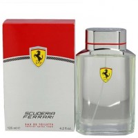 Ferrari Scuderia Подарочный набор (туалетная вода 40 мл + сумка)