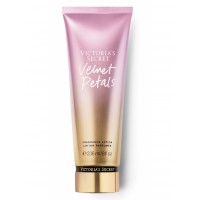 Victoria's Secret Velvet Petals лосьон для тела 236 мл